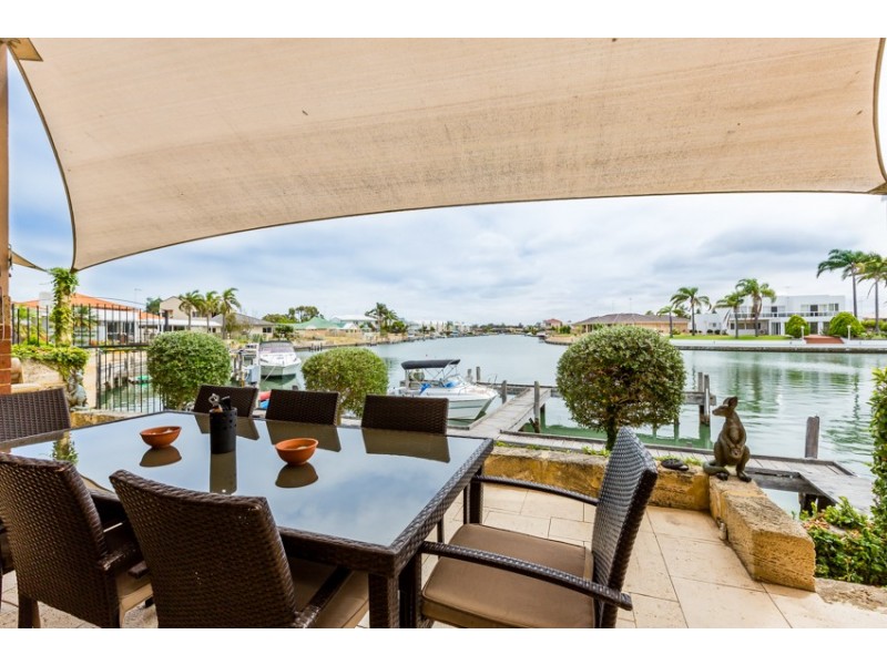 48 Waterside Drive, Mandurah WA 6210