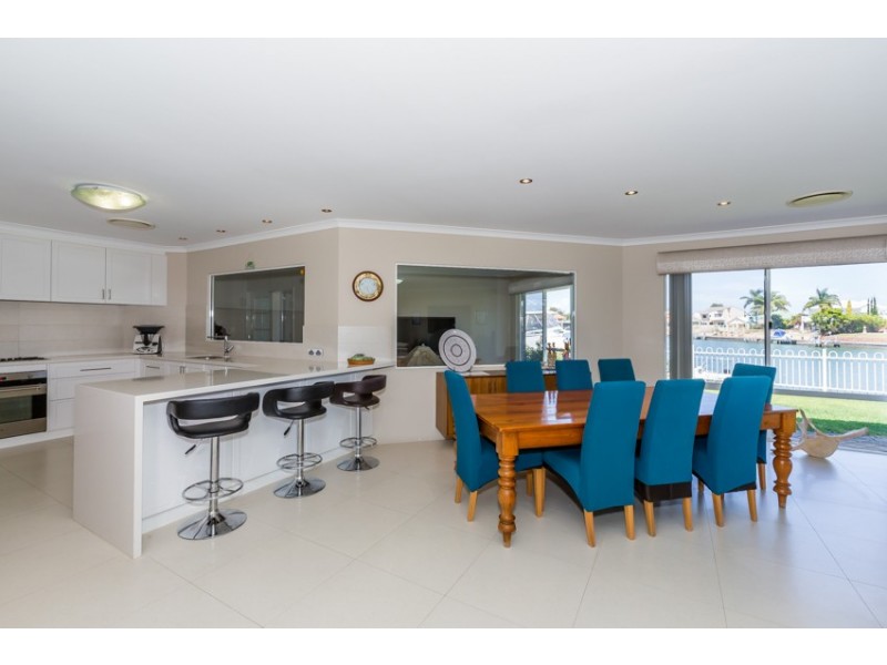 17 Fortescue Court, Dudley Park WA 6210