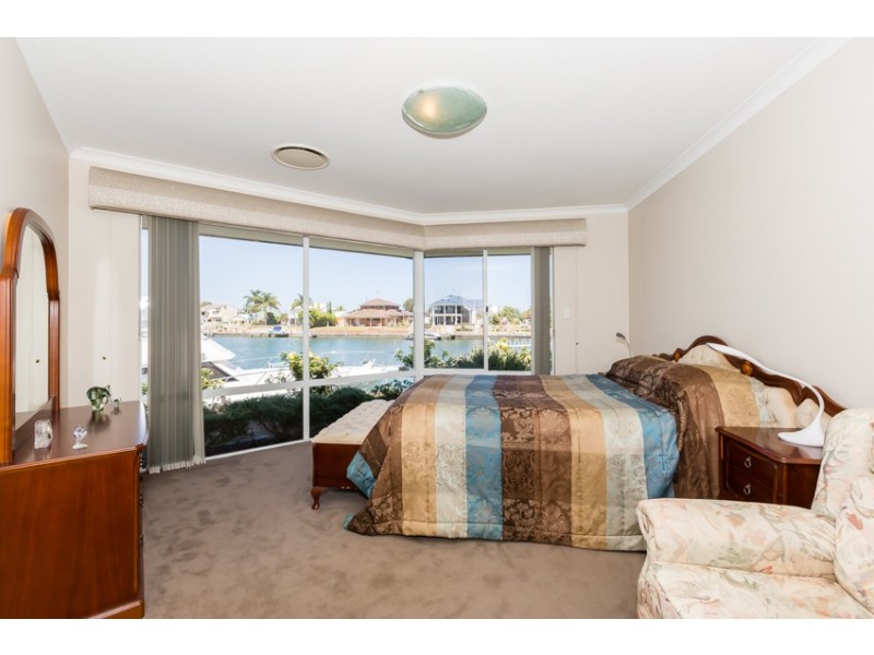 17 Fortescue Court, Dudley Park WA 6210