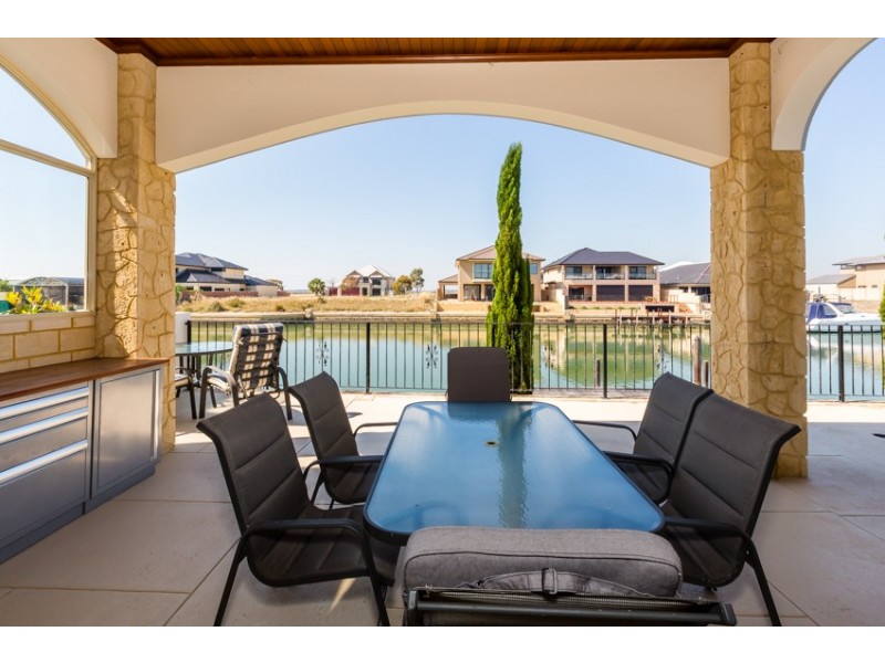 7 Twilight Court, Mandurah WA 6210