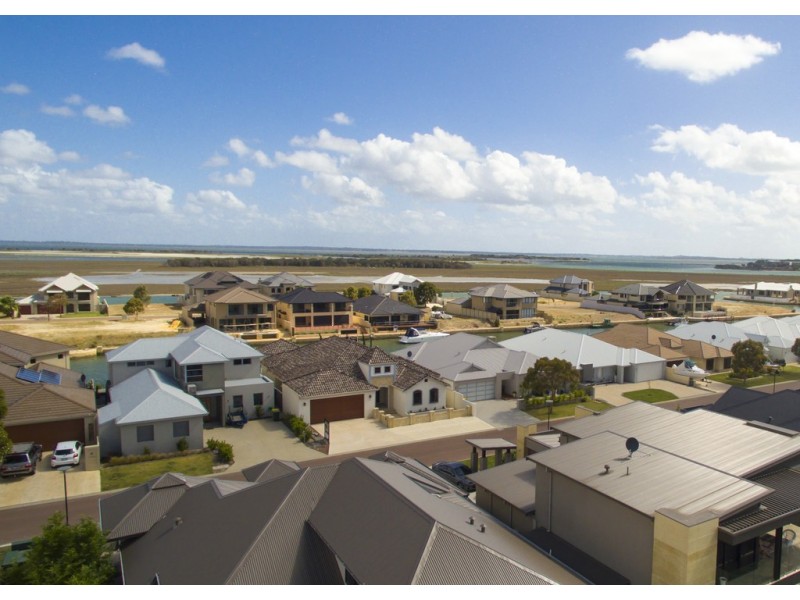 7 Twilight Court, Mandurah WA 6210