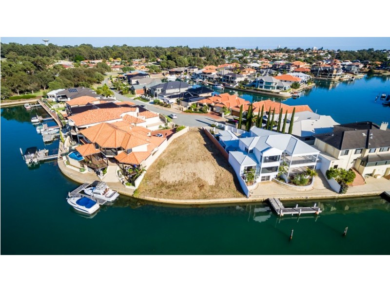 8 Santavea Mews, Halls Head WA 6210