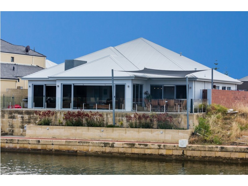92 Sandpiper Island Retreat, Wannanup WA 6210