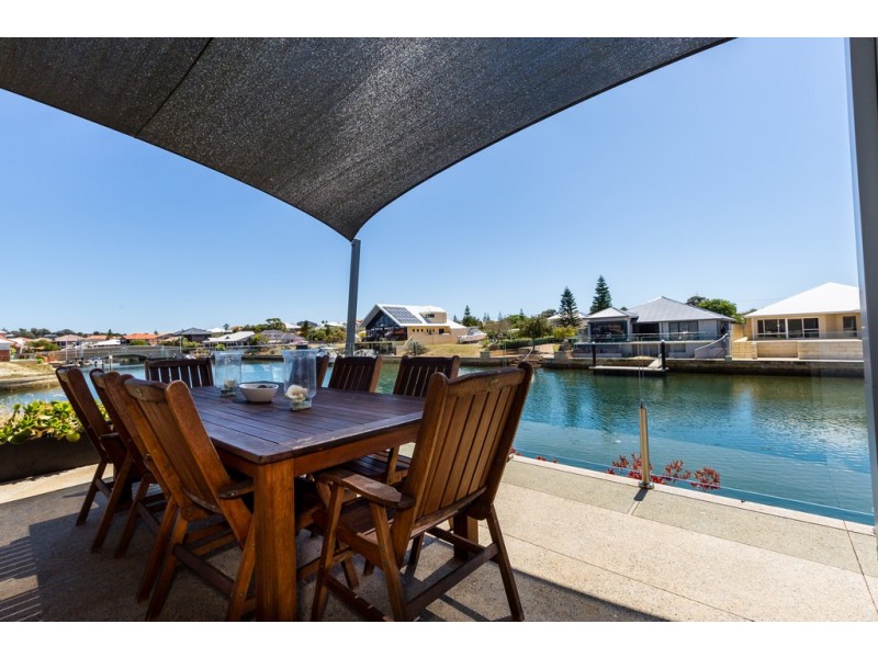 92 Sandpiper Island Retreat, Wannanup WA 6210