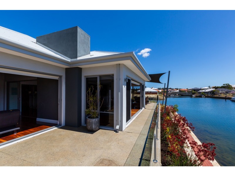 92 Sandpiper Island Retreat, Wannanup WA 6210