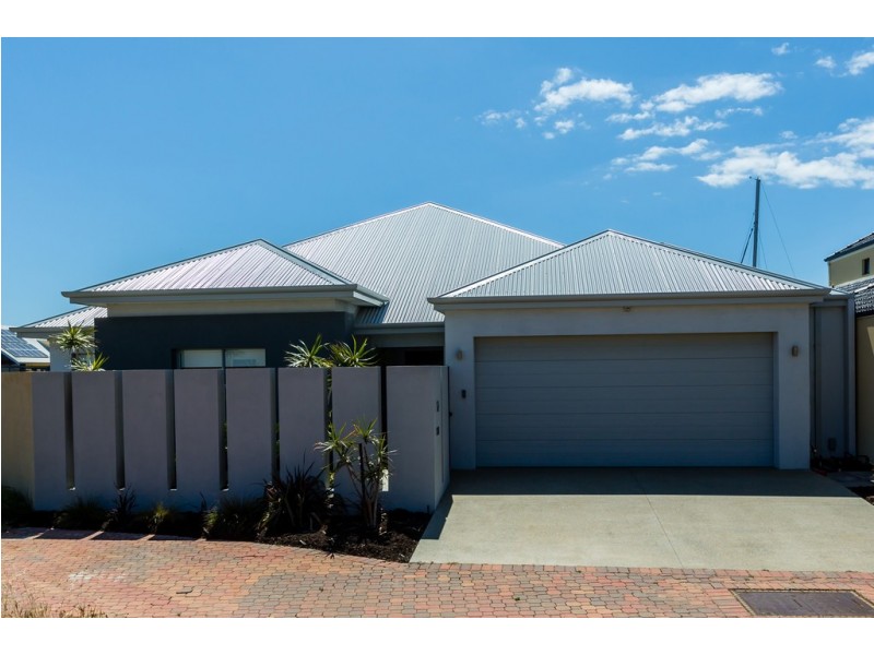 92 Sandpiper Island Retreat, Wannanup WA 6210