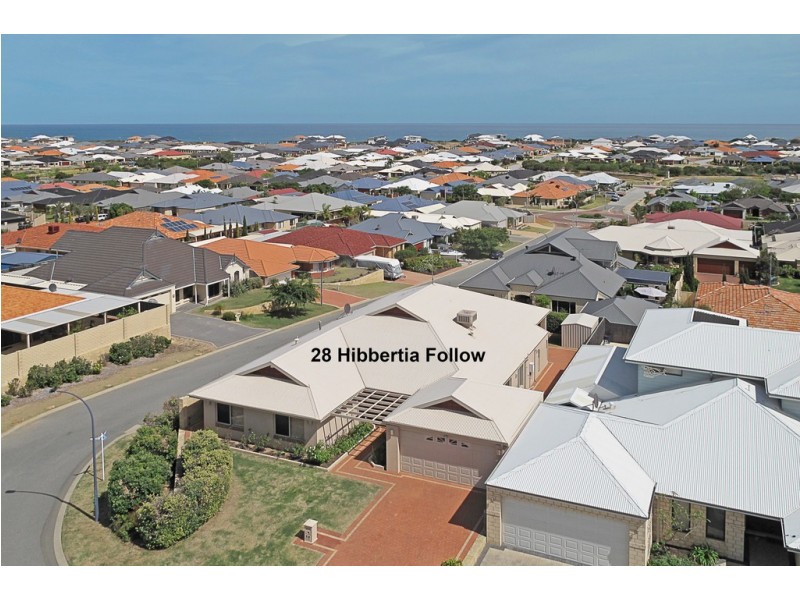 28 Hibbertia Follow, Halls Head WA 6210