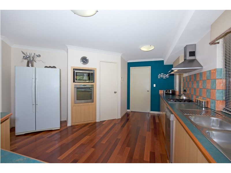 3 Boardwalk Boulevard, Halls Head WA 6210