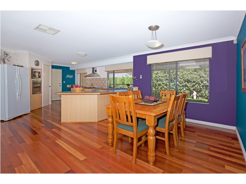 3 Boardwalk Boulevard, Halls Head WA 6210