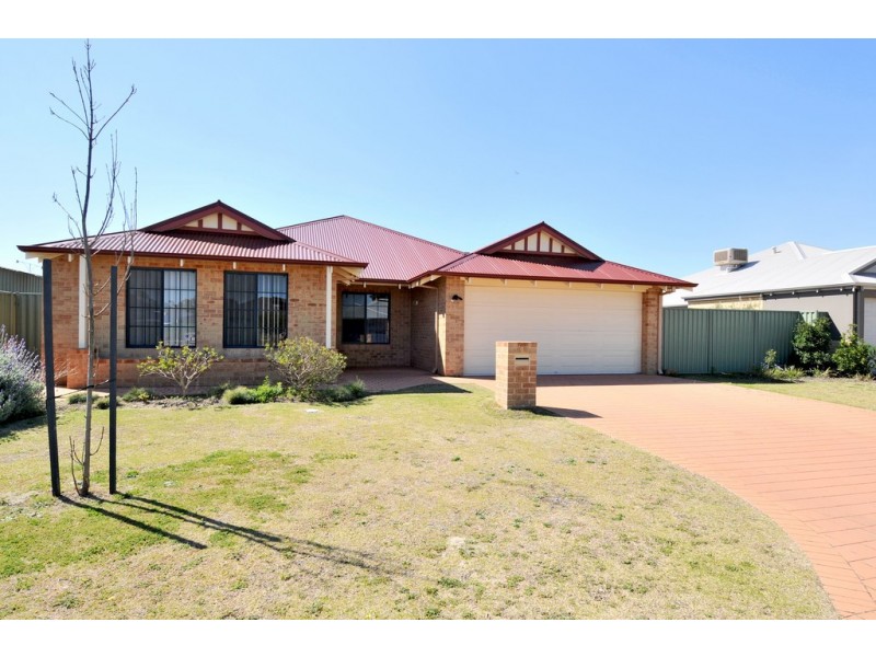 44 Goldseeker Loop, Ravenswood WA 6208
