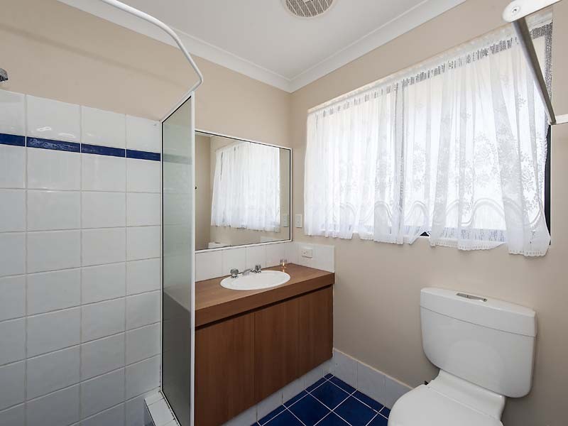 9 Staunton Rise, Halls Head WA 6210