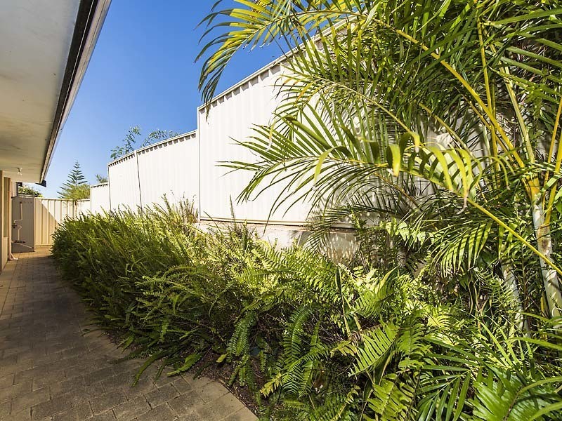 9 Staunton Rise, Halls Head WA 6210