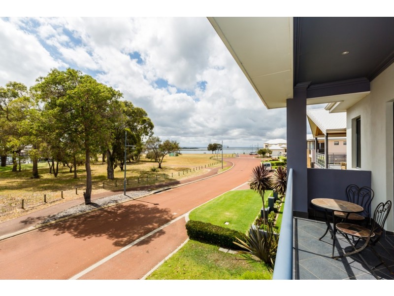 48 Marina Quay Drive, Erskine WA 6210