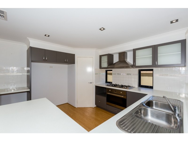 127 Westview Parade, Wannanup WA 6210
