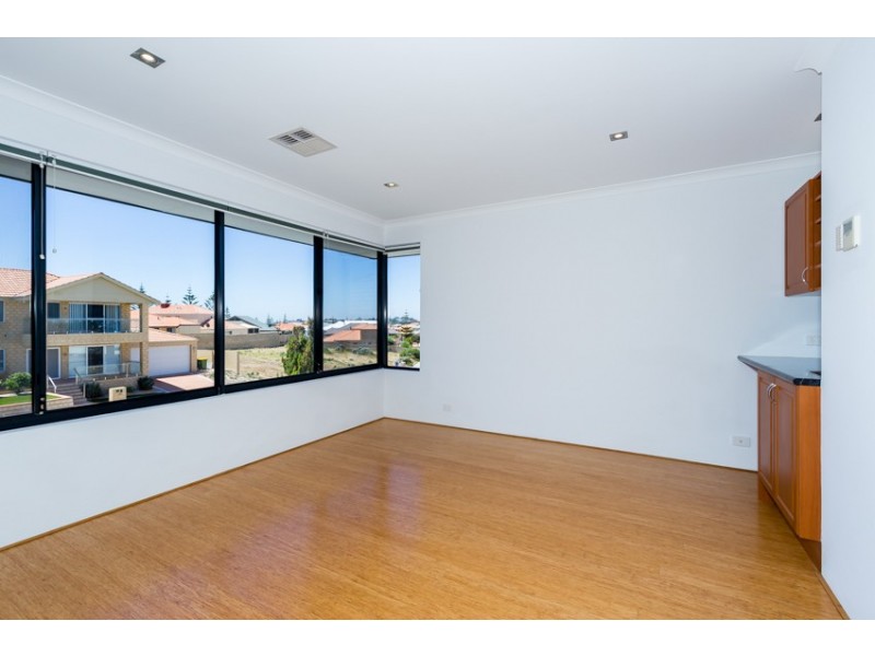127 Westview Parade, Wannanup WA 6210