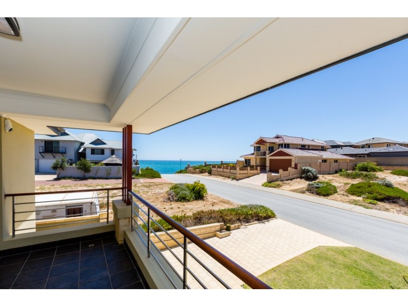 127 Westview Parade, Wannanup WA 6210