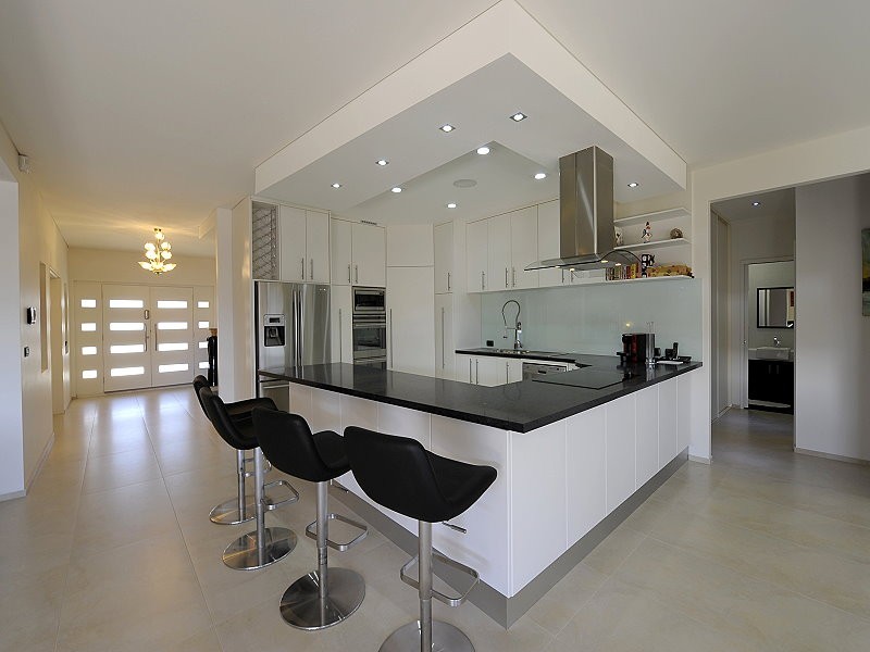 8 Abercrombie Rise, Madora Bay WA 6210