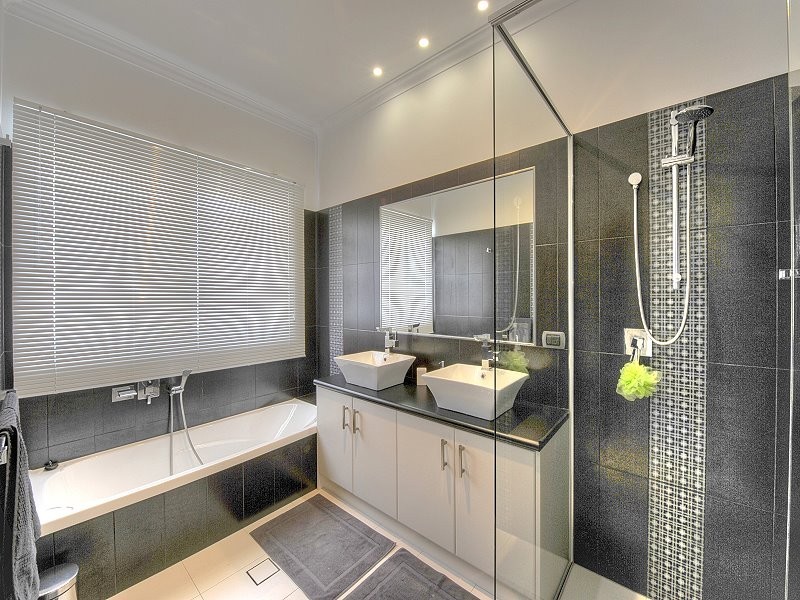 8 Abercrombie Rise, Madora Bay WA 6210