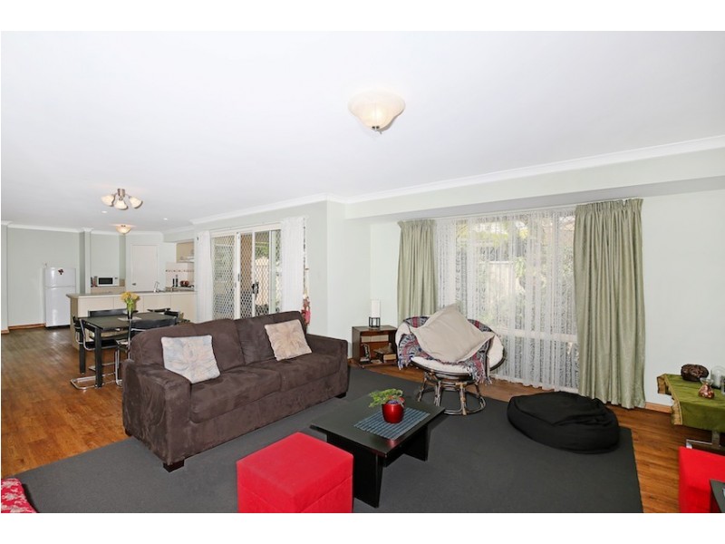 16 Menna Brace, Greenfields WA 6210