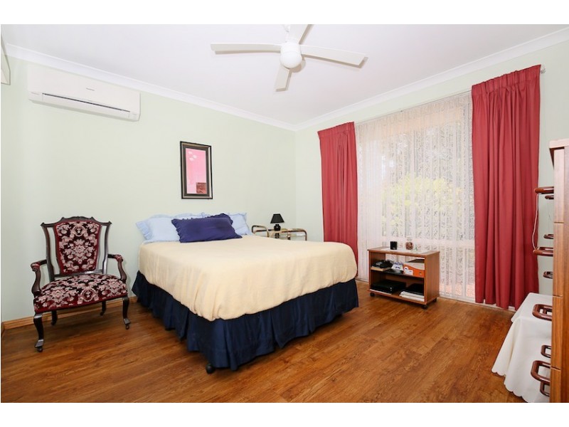 16 Menna Brace, Greenfields WA 6210