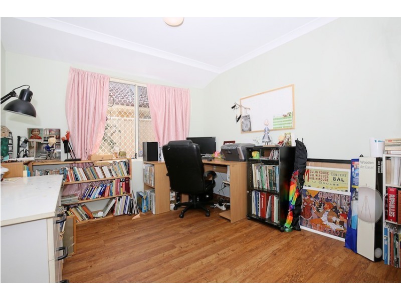 16 Menna Brace, Greenfields WA 6210