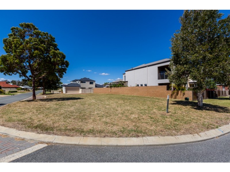 71 Darwin Terrace, Dudley Park WA 6210