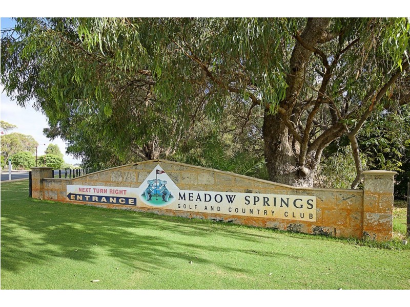 23 Tylney Loop, Meadow Springs WA 6210