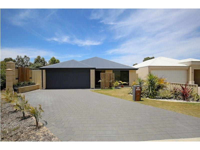 36 Arpenteur Turn, Madora Bay WA 6210