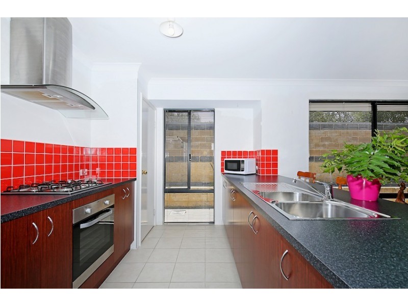 36 Arpenteur Turn, Madora Bay WA 6210