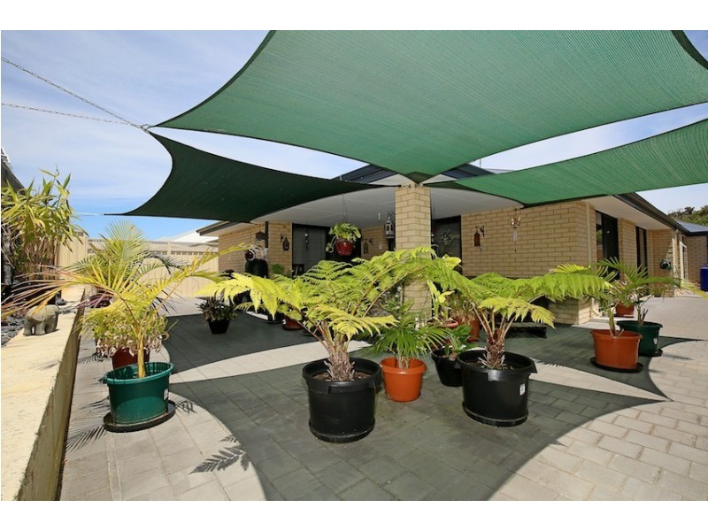 36 Arpenteur Turn, Madora Bay WA 6210