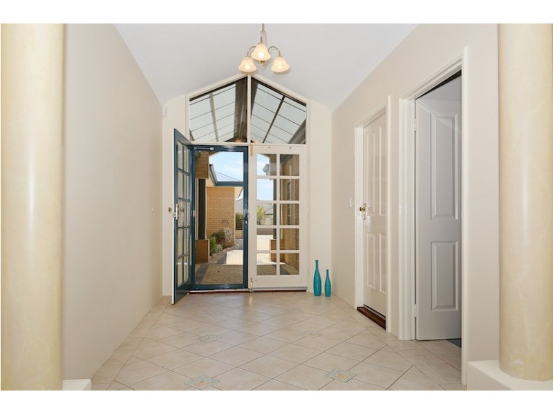 22 Murray Waters Boulevard, South Yunderup WA 6208