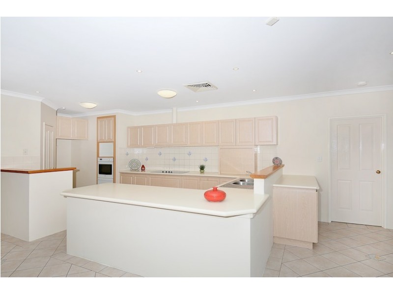 22 Murray Waters Boulevard, South Yunderup WA 6208