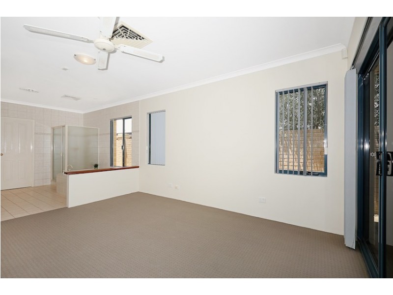 22 Murray Waters Boulevard, South Yunderup WA 6208