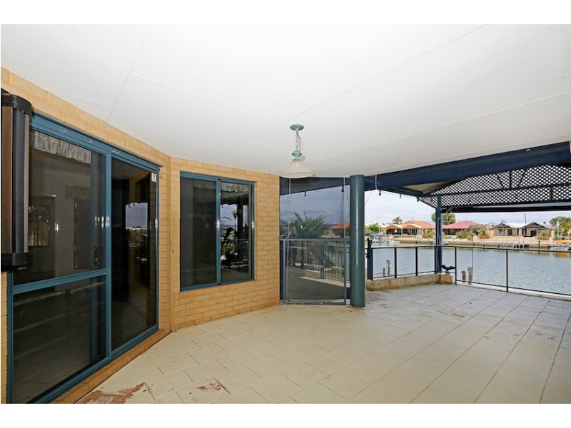 22 Murray Waters Boulevard, South Yunderup WA 6208