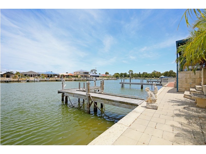 22 Murray Waters Boulevard, South Yunderup WA 6208