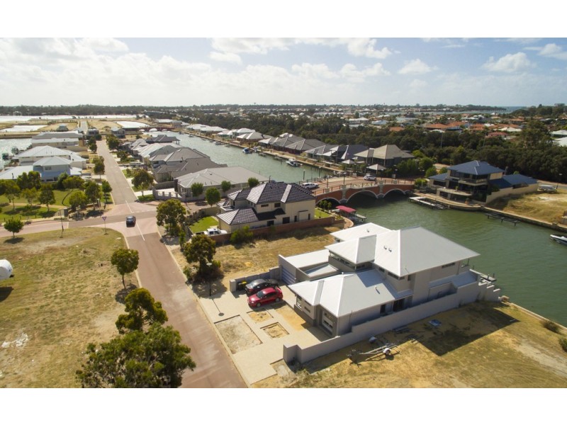 3 Gael Place, Dudley Park WA 6210