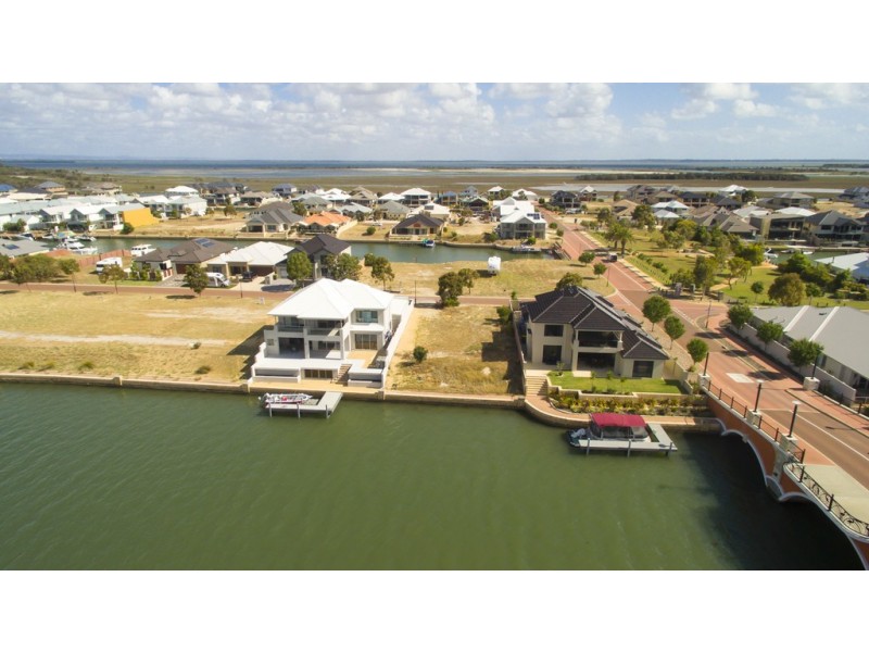 3 Gael Place, Dudley Park WA 6210