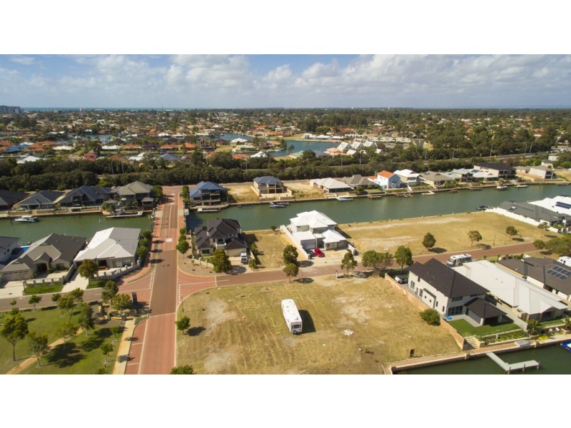 3 Gael Place, Dudley Park WA 6210