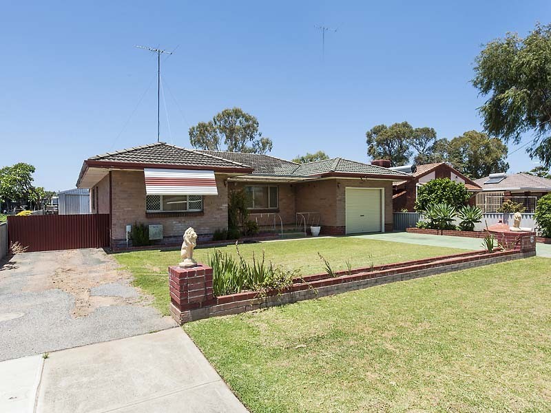 15 Yanget Street, Mandurah WA 6210