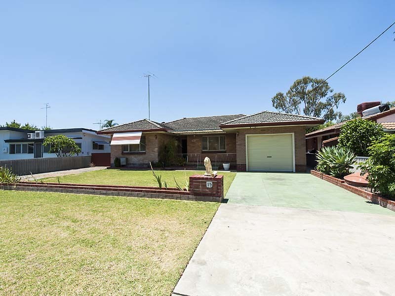 15 Yanget Street, Mandurah WA 6210