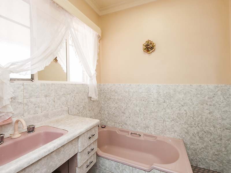 15 Yanget Street, Mandurah WA 6210