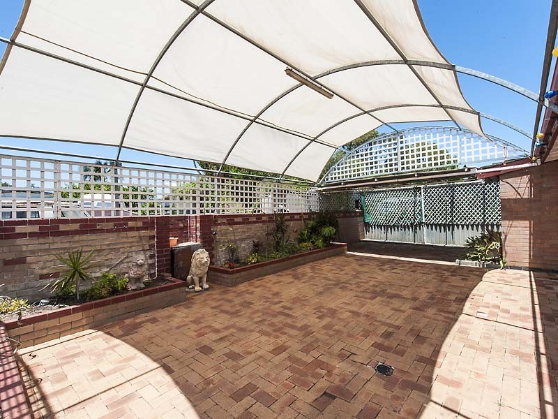 15 Yanget Street, Mandurah WA 6210