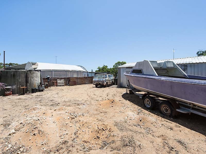 15 Yanget Street, Mandurah WA 6210