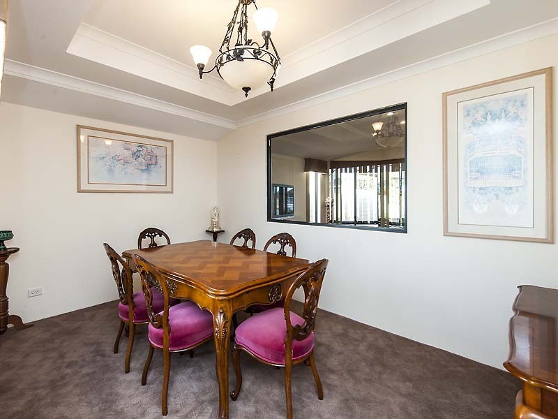 32 Darwin Terrace, Dudley Park WA 6210