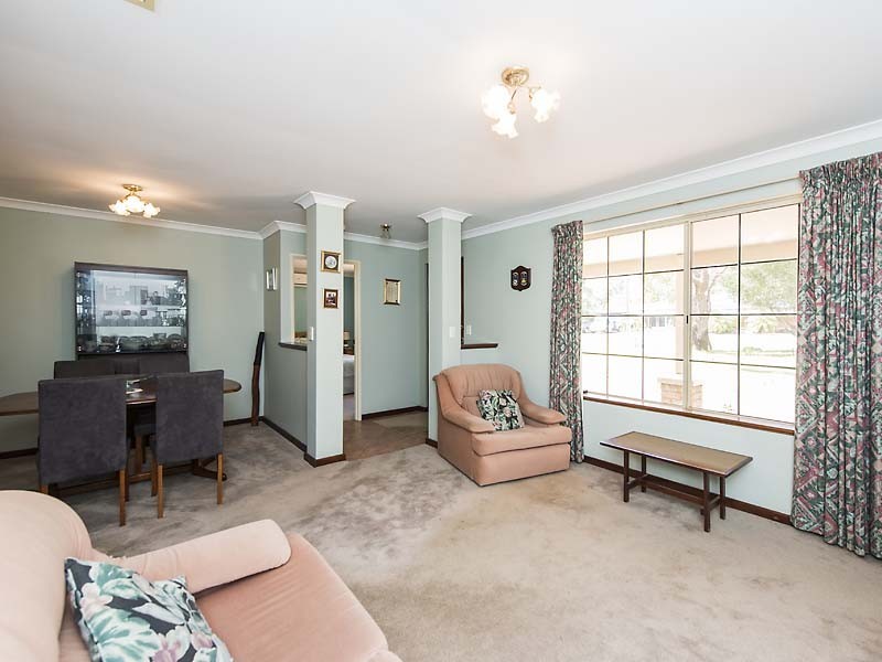 3 Bardoc Way, Greenfields WA 6210