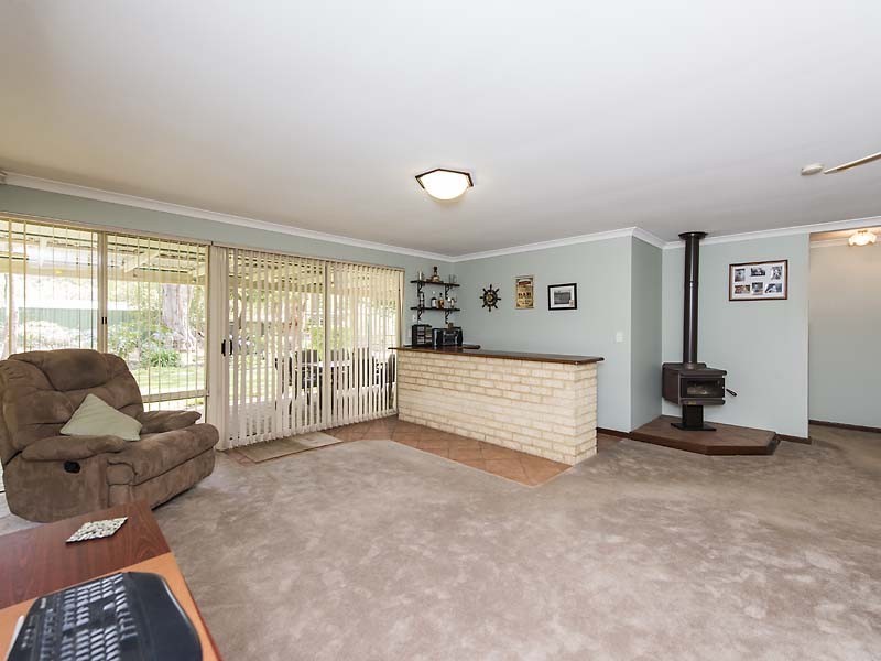 3 Bardoc Way, Greenfields WA 6210