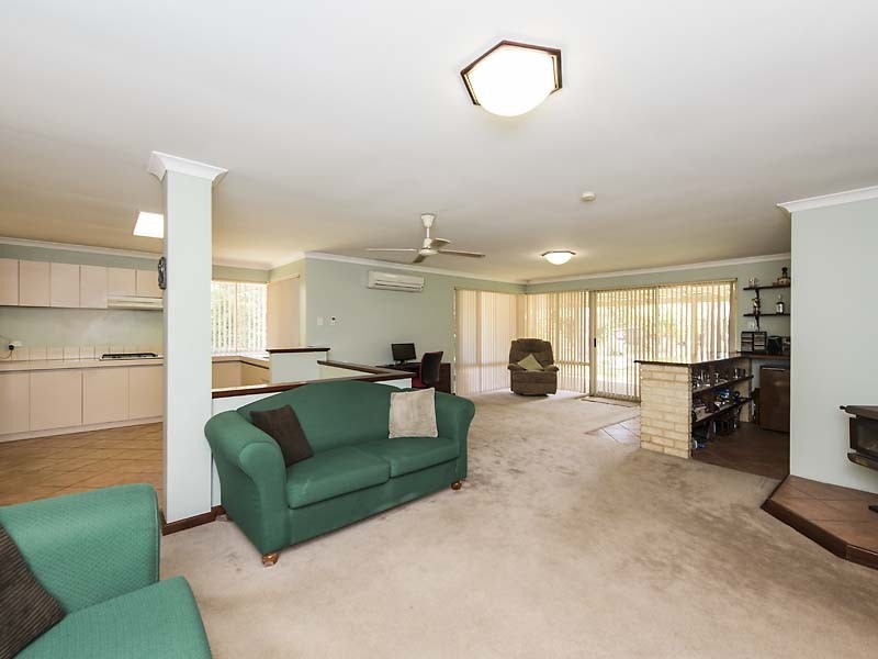 3 Bardoc Way, Greenfields WA 6210