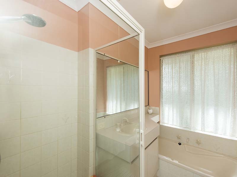 3 Bardoc Way, Greenfields WA 6210