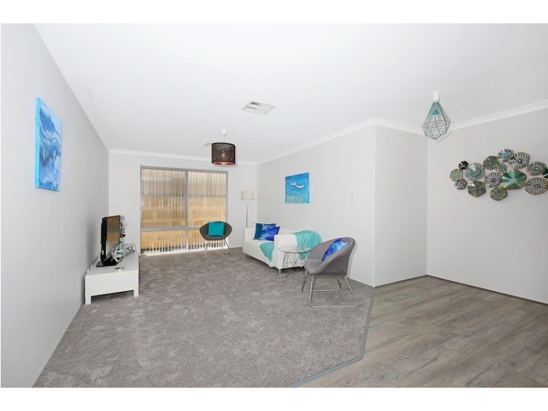 41 Broadmoor Loop, Meadow Springs WA 6210