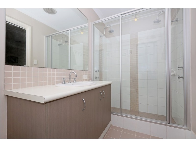 129 Peelwood Parade, Halls Head WA 6210